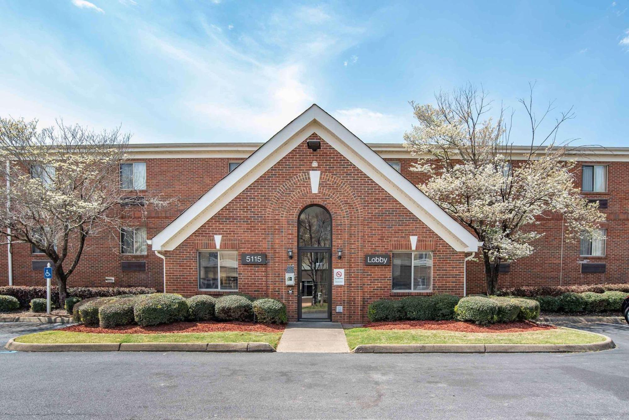 Suburban Studios Montgomery East I-85 Экстерьер фото