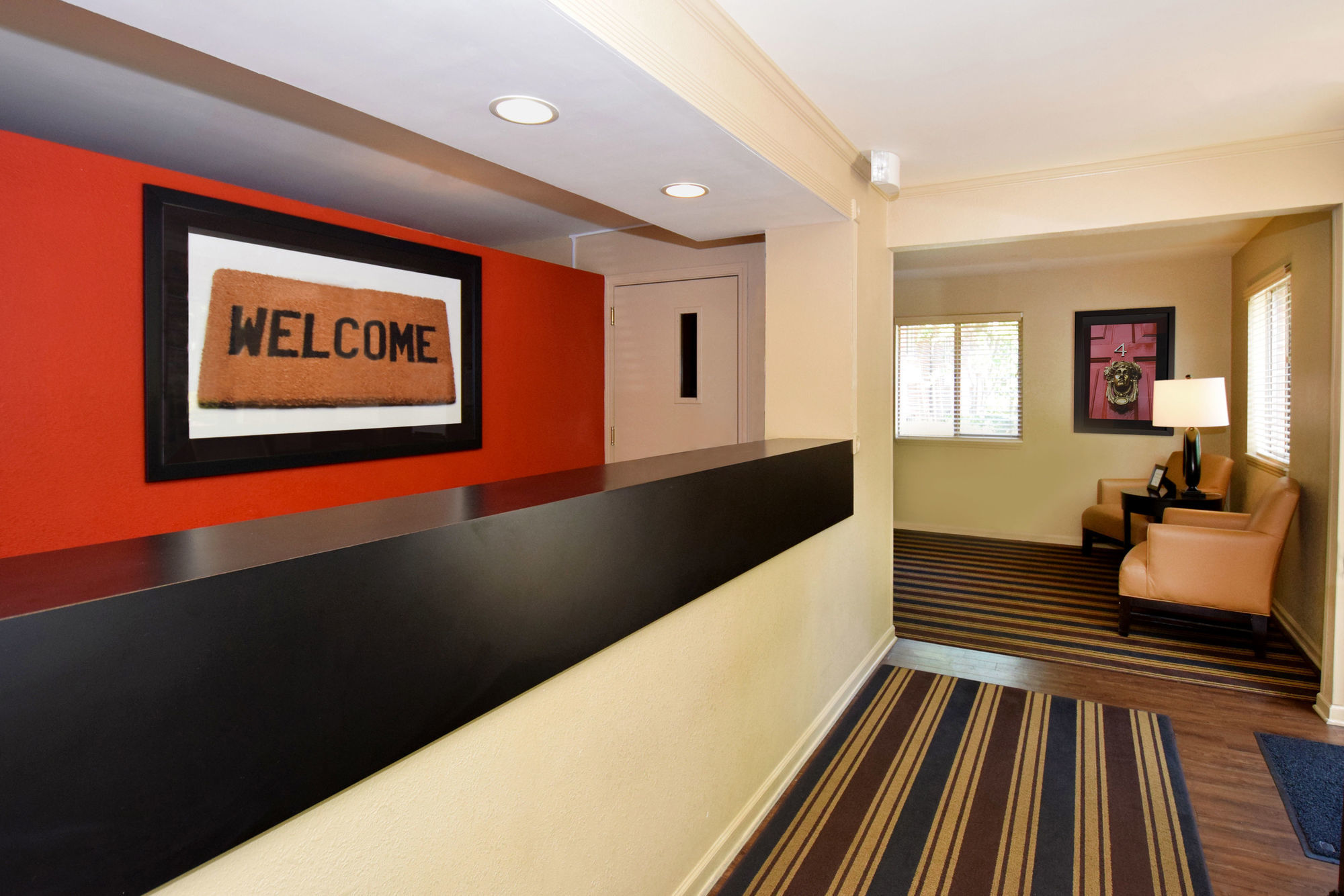 Suburban Studios Montgomery East I-85 Экстерьер фото